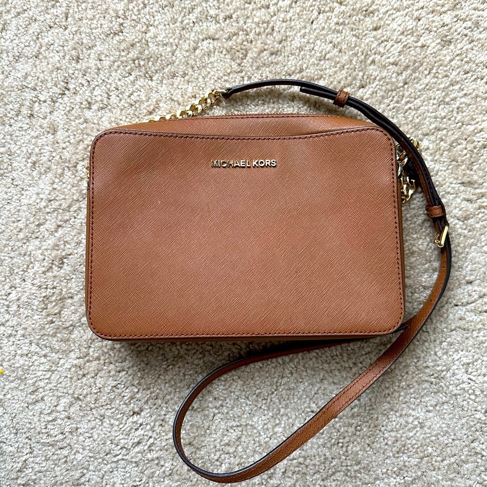 Michael Kors Jet Set Crossbody Bag